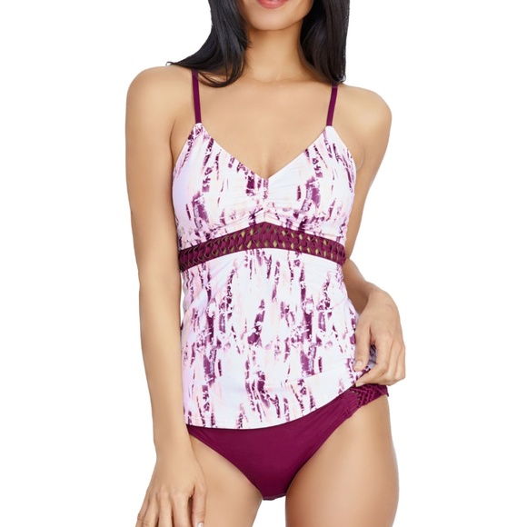 Ambrielle Other - Ambrielle Tankini Swimsuit Top